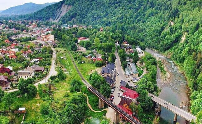 Яремче: перше знайомство з горами без перевтоми